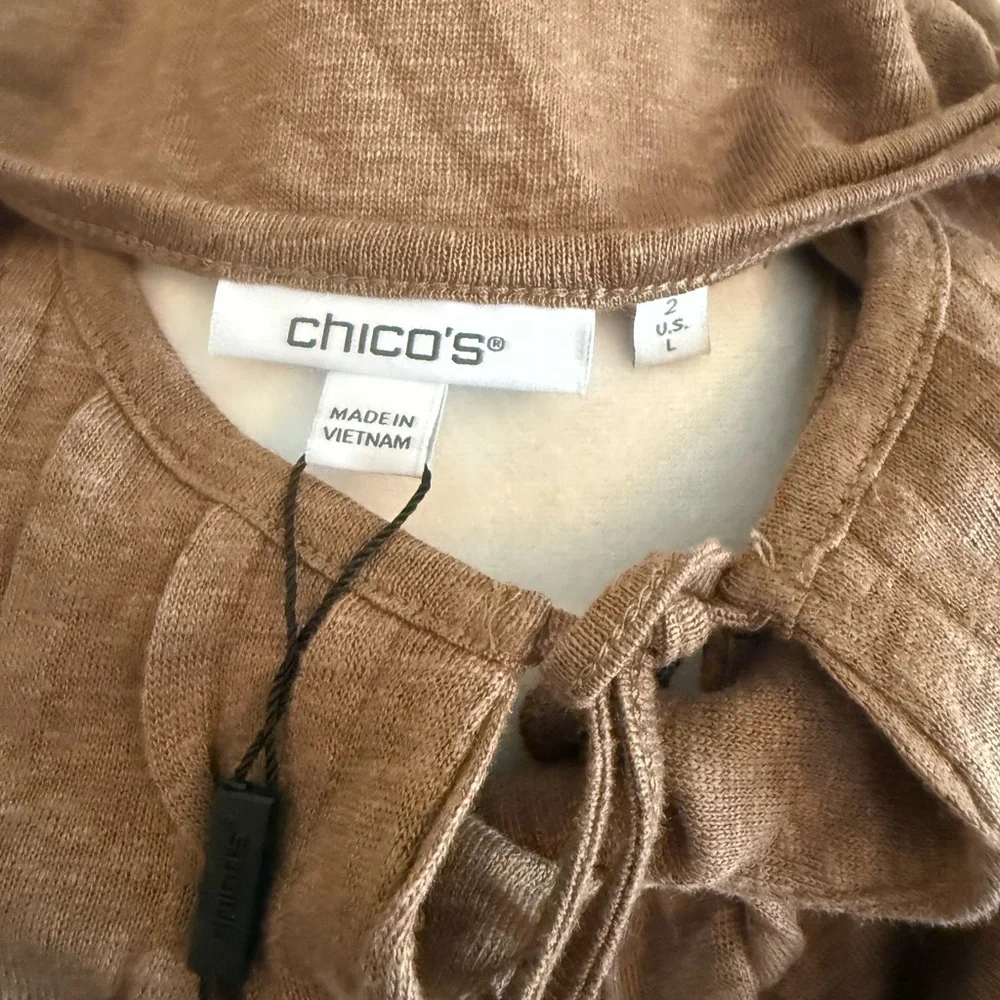 Chico's NWT pintucked Linen Notched-Neck blouse sz l - Picture 7 of 7